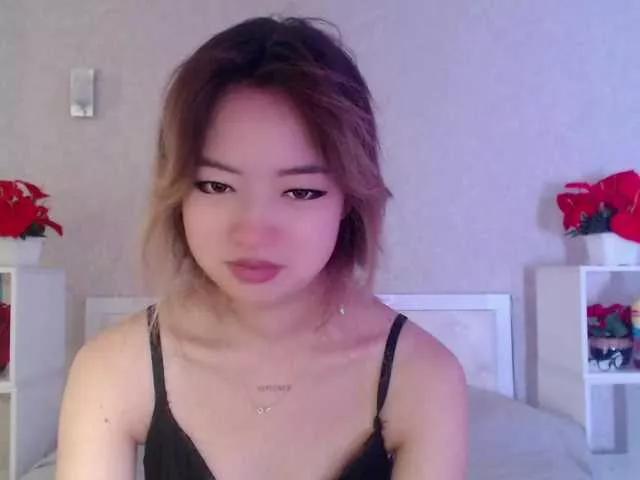 LiKitsune on BongaCams 