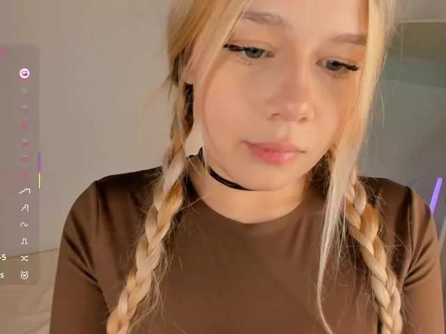 Watch Loveaudirs, she wants to masturbate for you loveaudirs from BongaCams