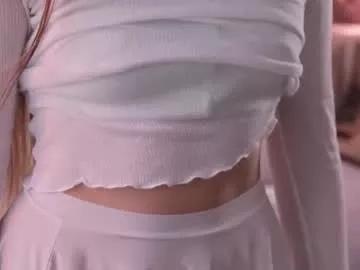 Masturbate to Pretty_princess_elina, she wants to masturbate for you pretty_princess_elina from Chaturbate