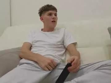 Masturbate to Chaturbate's Reeves_bae reeves_bae from Chaturbate